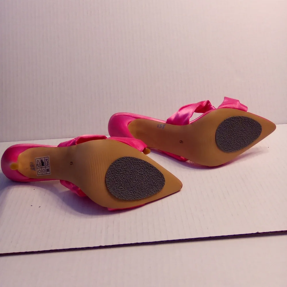 I SAW IT FIRST HIGH HEELS SHOES NEW - Picture 4 of 8
